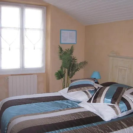 D'hotes Park Des Collines - Bed & Breakfast Génissieux
