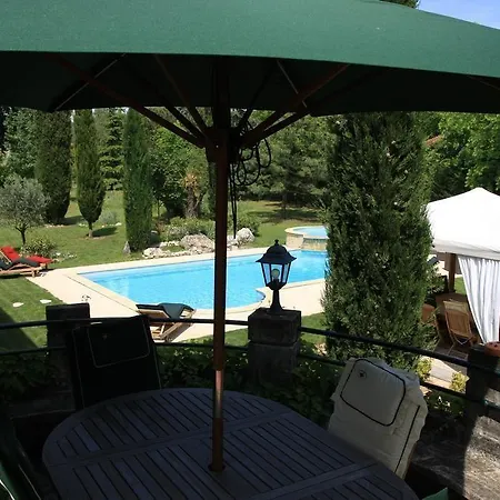 D'hotes Park Des Collines - فندق مبيت وإفطار 3*