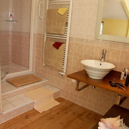 Bed & Breakfast D'hotes Park Des Collines - 3*
