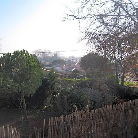 D'hotes Park Des Collines - Bed & Breakfast 3*
