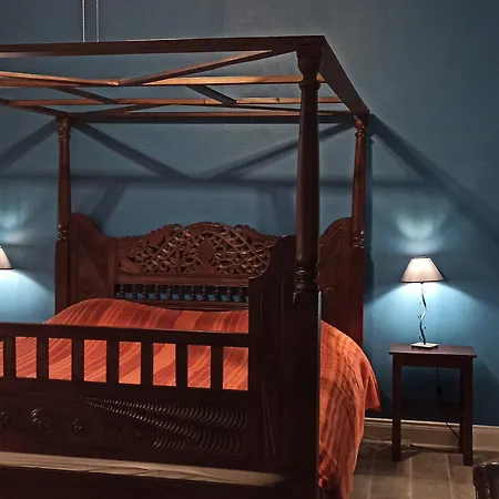 فندق مبيت وإفطار D'hotes Park Des Collines - Génissieux